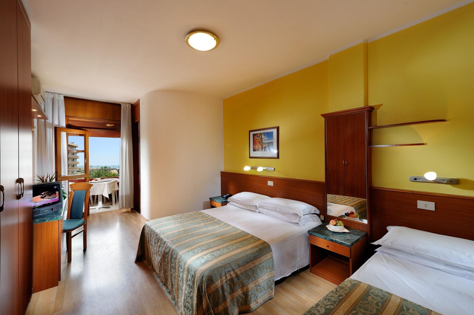 Hotel Bembo Bibione Exterior photo