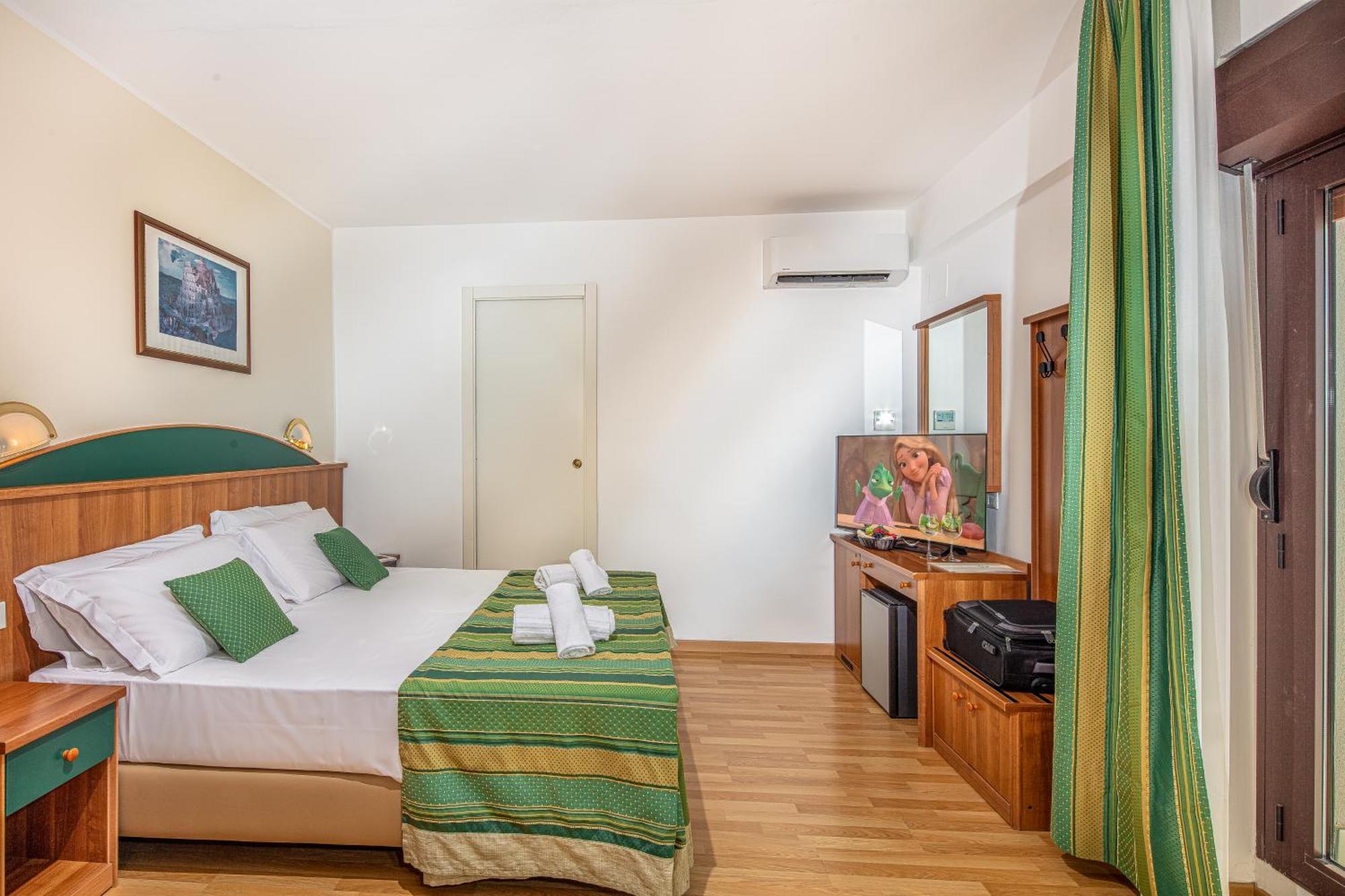 Hotel Bembo Bibione Exterior photo